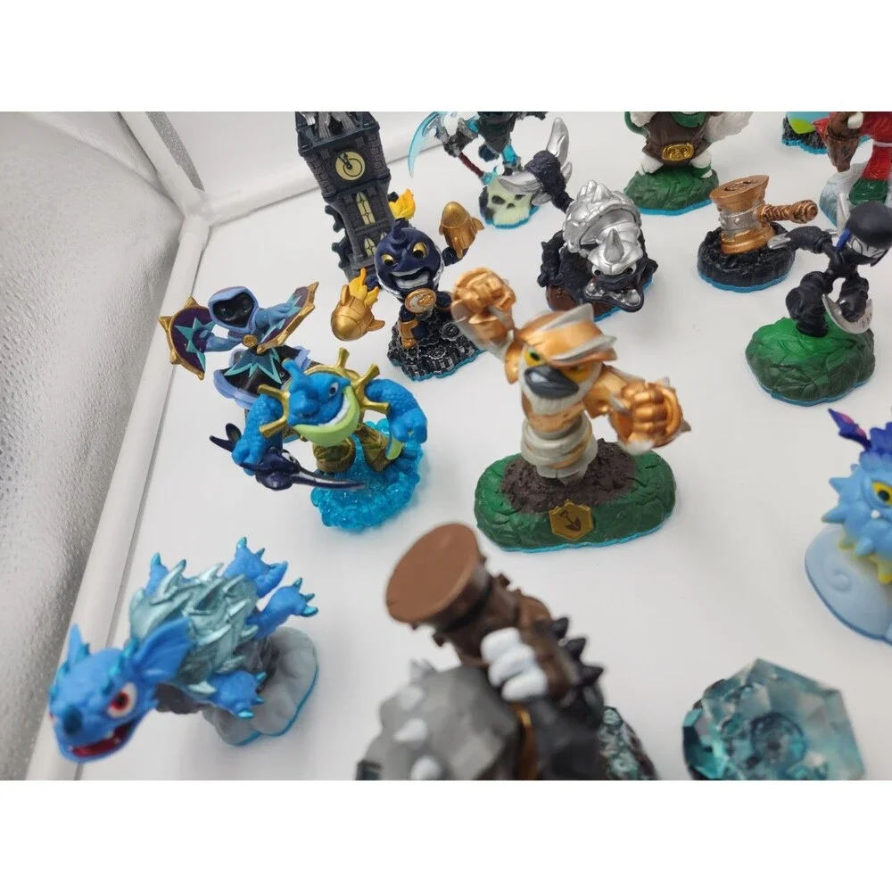 Skylanders Mixed Lot 19 Figures Giants Spyro's Adventure